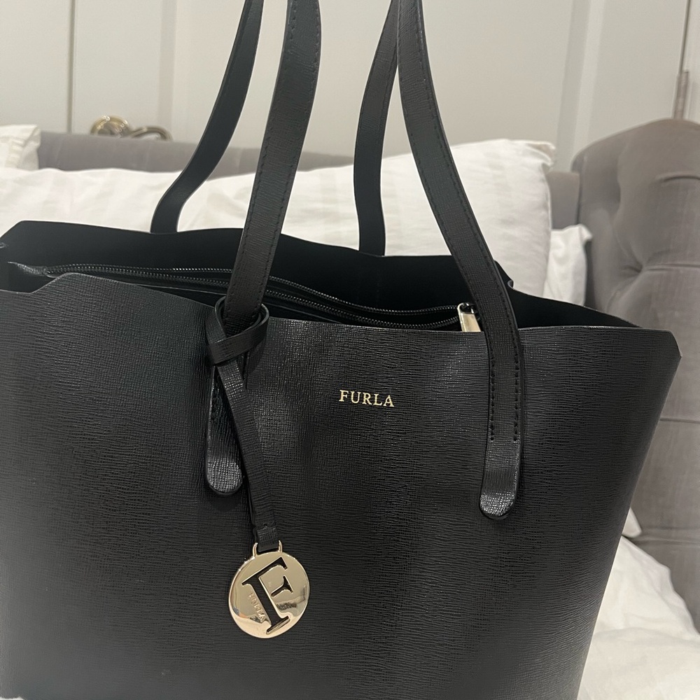 FURLA tote bag black